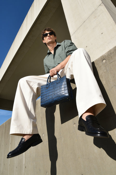 GRAND TOTE