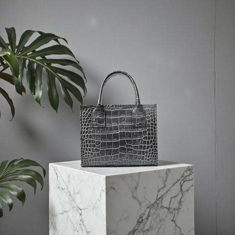 予約：マイクロトート（BG-91-08-2512-02）ライトブラック