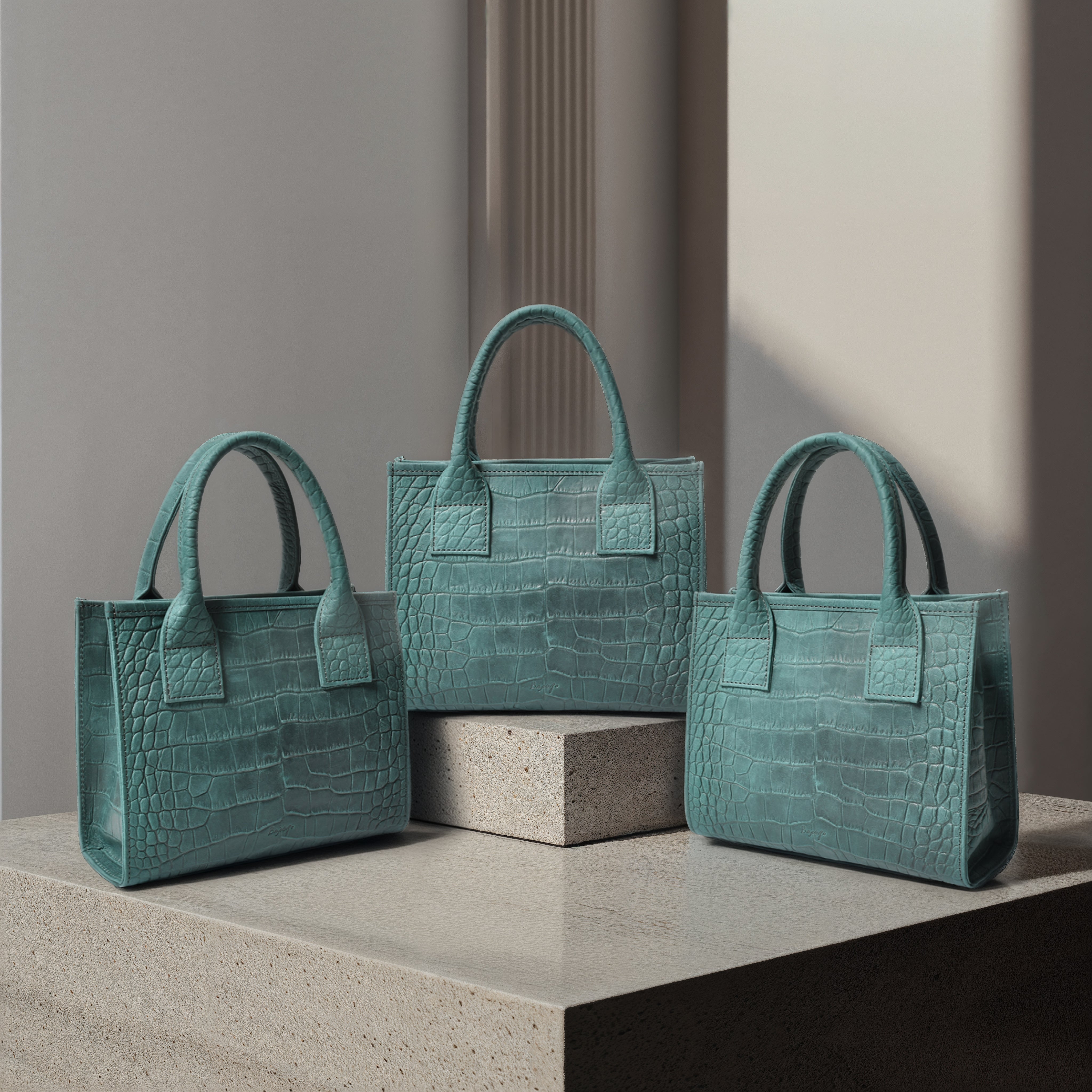 BajoLugo クロコダイル型押しトートバッグ ダークエメラルド マイクロトート（BG-91-06-2510-01）ダークエメラルド｜BajoLugo
