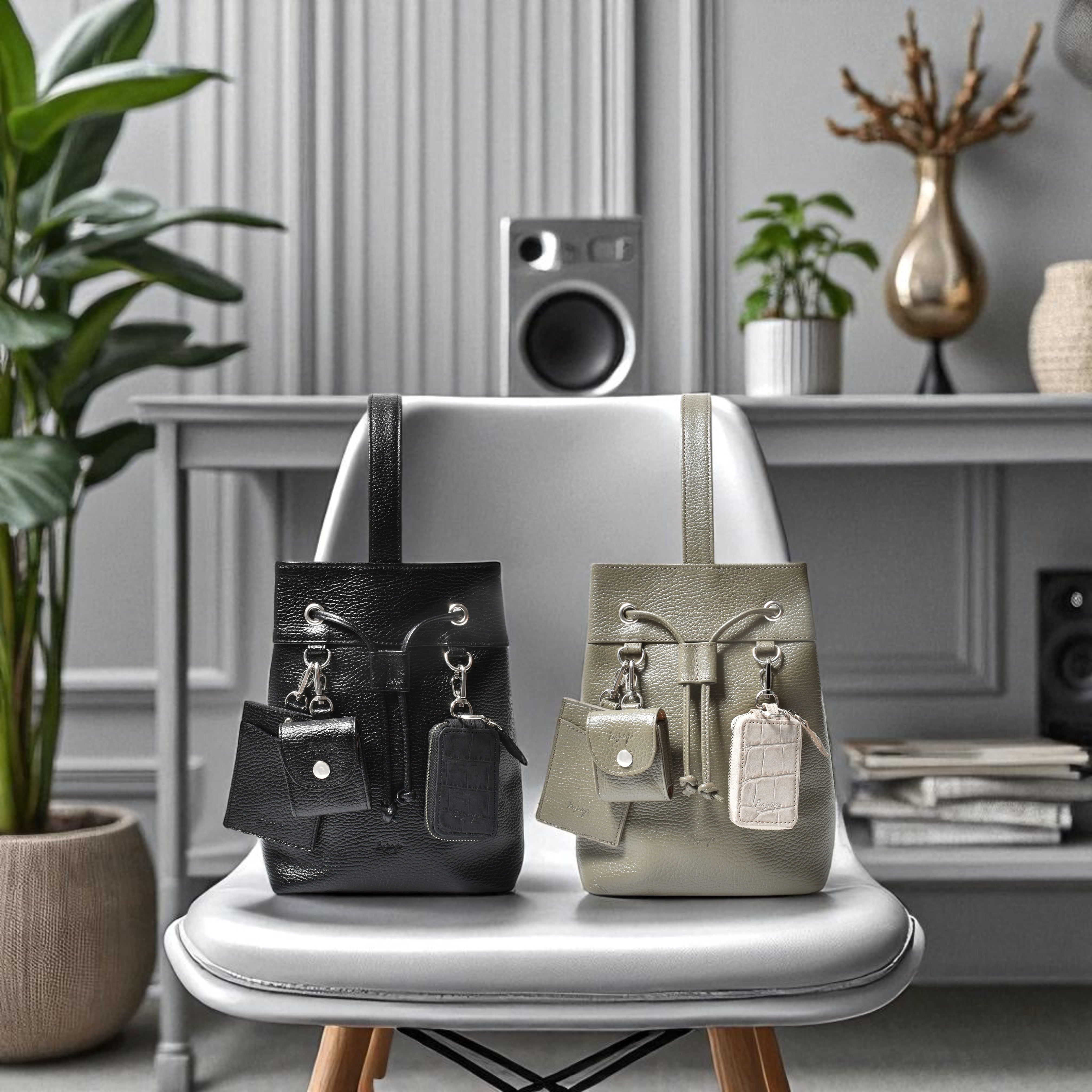 予約：クアトロ巾着（BG-108-04-2508-05）シルバートープ